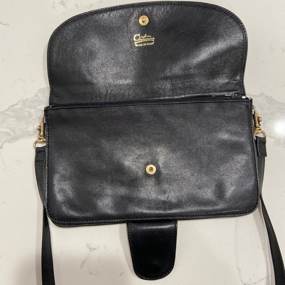 Genuine Leather Antonio Melani Vintage Black Crossbody Bag 🔥(Made in Italy) - Picture 3 of 7